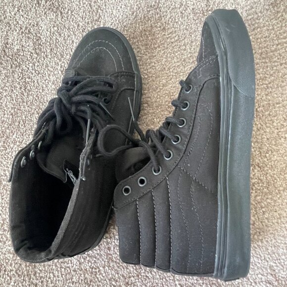 Vans Sk8-Hi Black Adult Hi-Top Sneaker - New without original box. - Picture 7 of 7